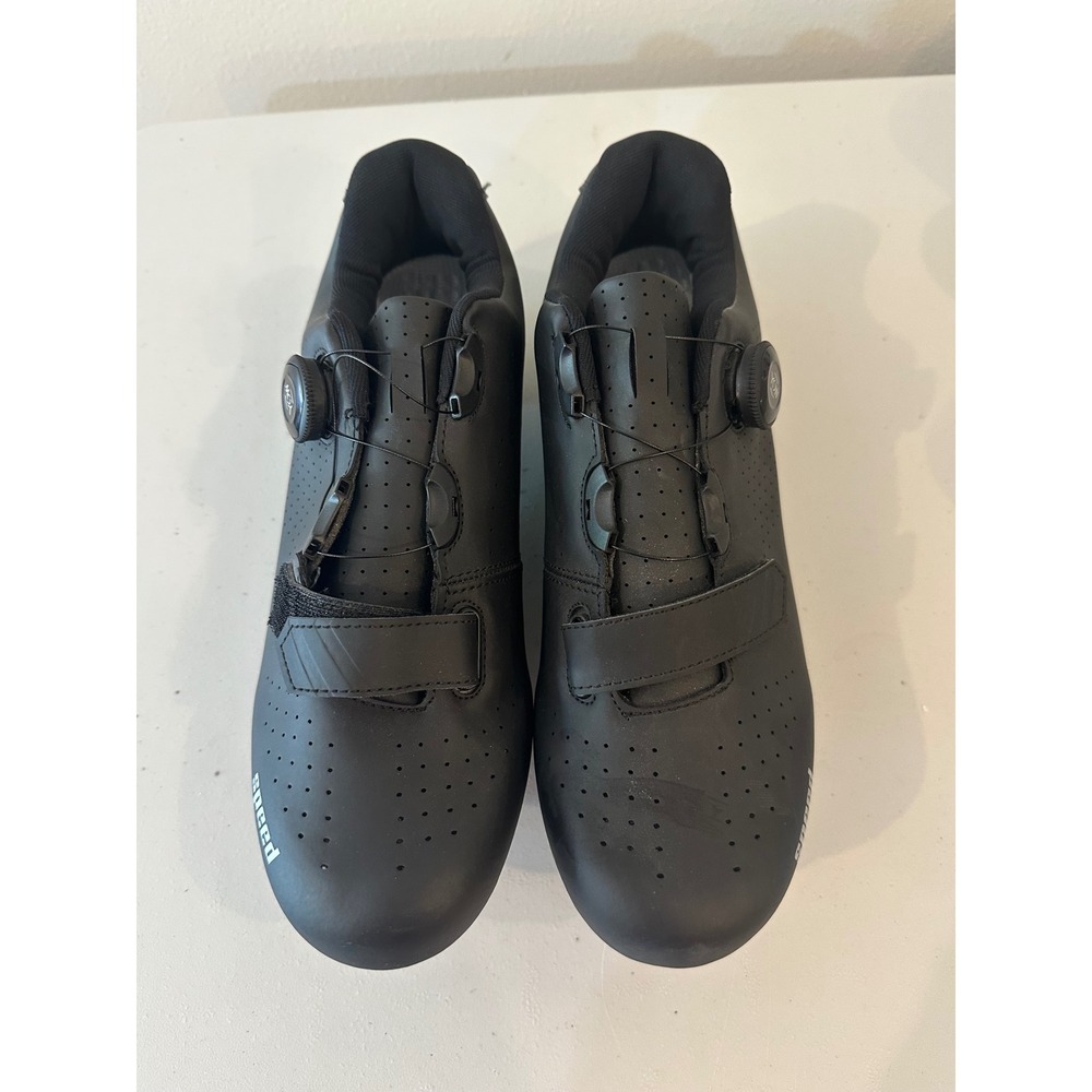 Speed Road Cycling Shoes Black MOA Dial Hook Loop Strap Size 44 with Cleats